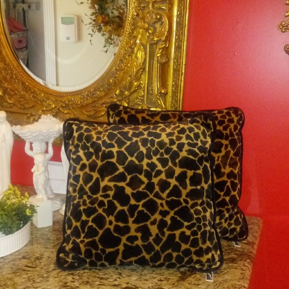 Newport Accents 1001 Set Of 2 Leopard Decorative Pillows Poshmark